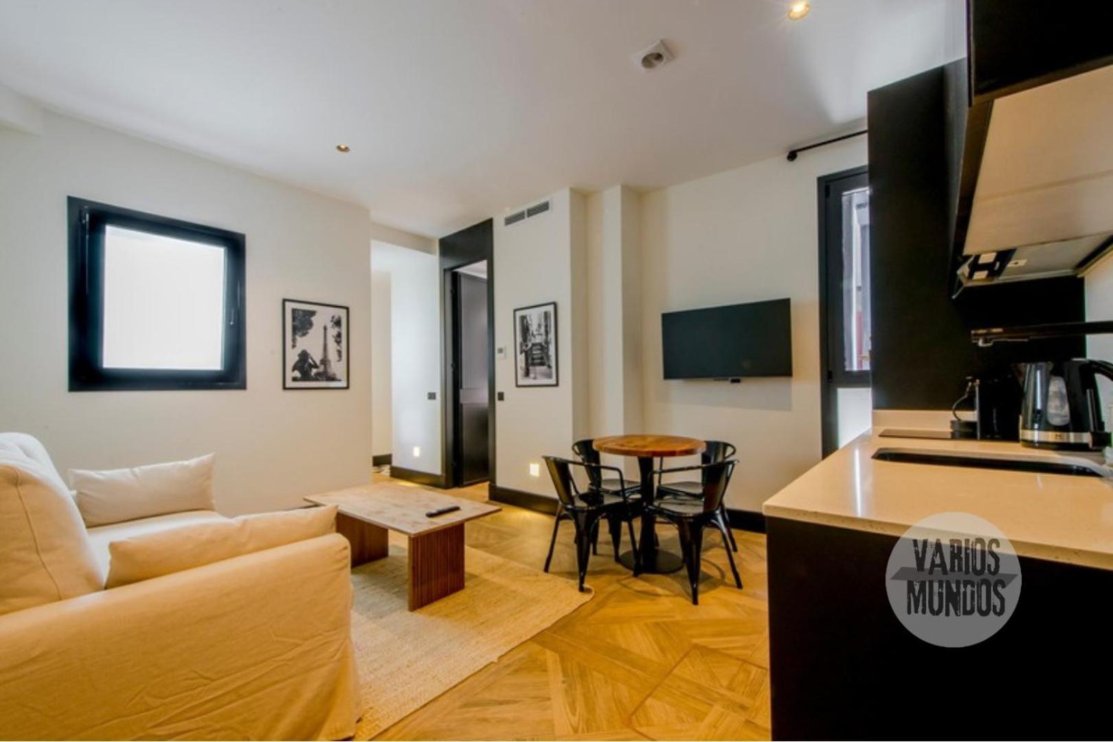 Glamour Madrileno Para 6, Vive En Calle Del Aguila E3 外观 照片